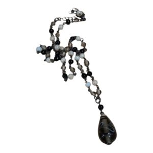 Brown Bead Pendant Necklace